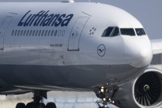 Le premier groupe européen du transport aérien Lufthansa a fait plus que tripler son bénéfice net au deuxième trimestre sur un an, grâce à la forte demande de voyages, et s'attend à enregistrer l'un des meilleurs résultats annuels de son histoire....